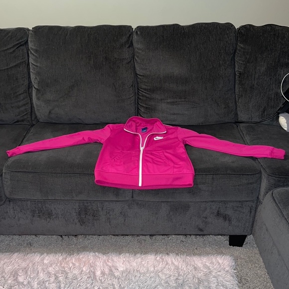 Nike sportwear light jacket - Picture 2 of 9